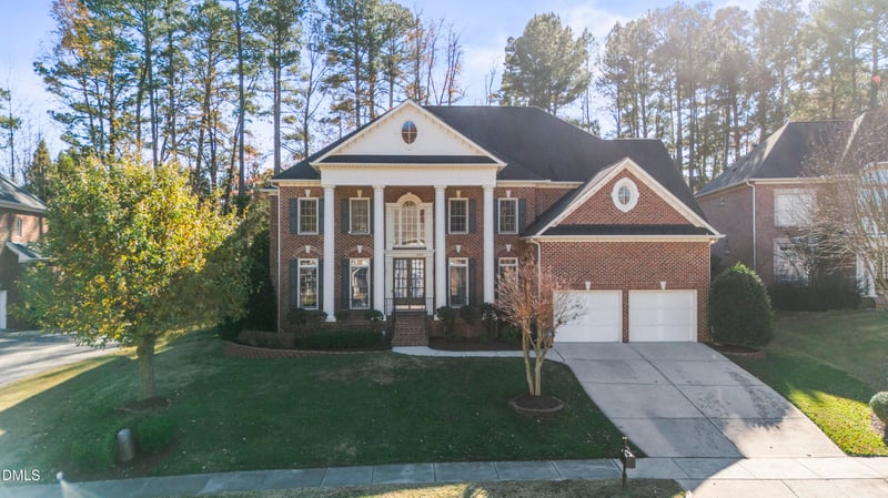 707 Dennison Ln, Cary, NC 27519