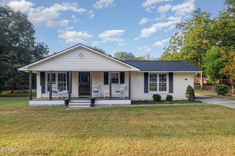 707 Forest Dr, Garner, NC 27529