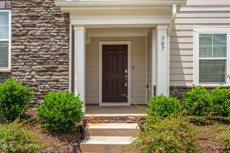 707 Gimari Dr, Wake Forest, NC 27587