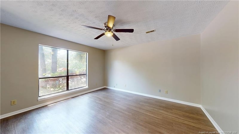 707 Hedgelawn Way, Fayetteville, NC 28311