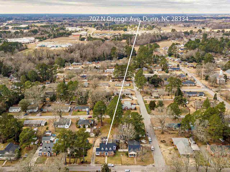 707 N Orange Ave, Dunn, NC 28334