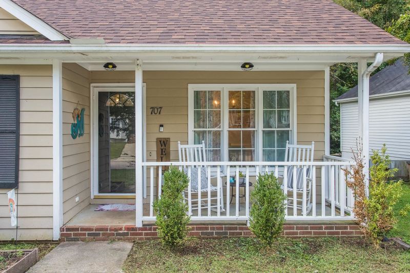 707 St Catherines Dr, Wake Forest, NC 27587