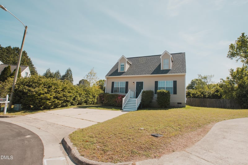 708 Aladdin Cir, Apex, NC 27502