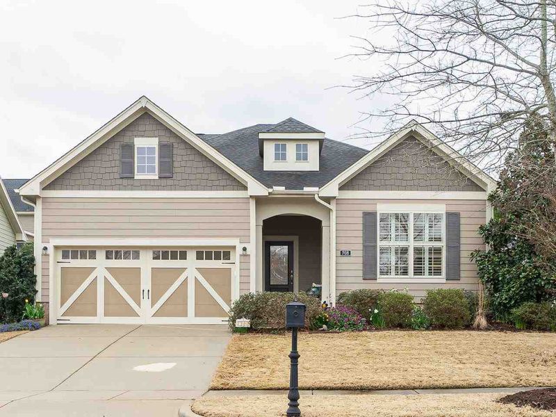 708 Ancient Oaks Dr, Holly Springs, NC 27540