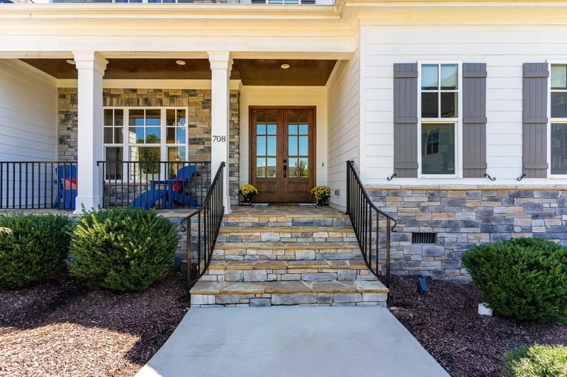 708 Avoca Ct, Cary, NC 27519