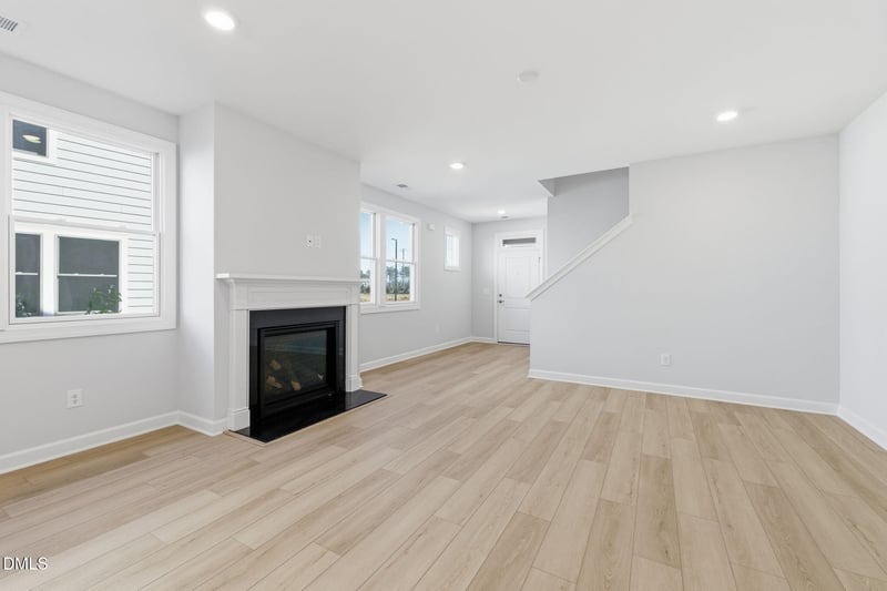 708 Blackpool Dr, Durham, NC 27703