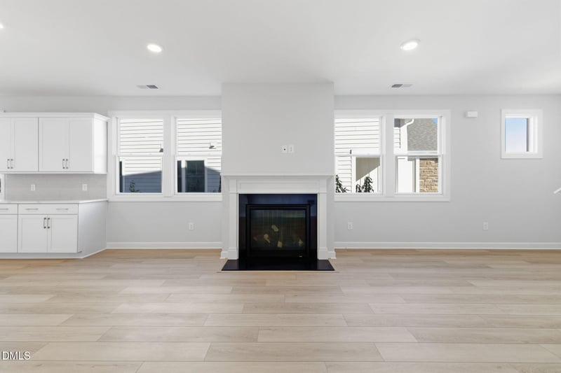 708 Blackpool Dr, Durham, NC 27703