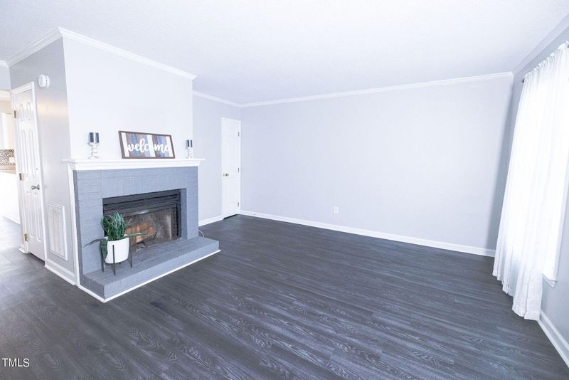 708 Charleston Rd, Raleigh, NC 27606