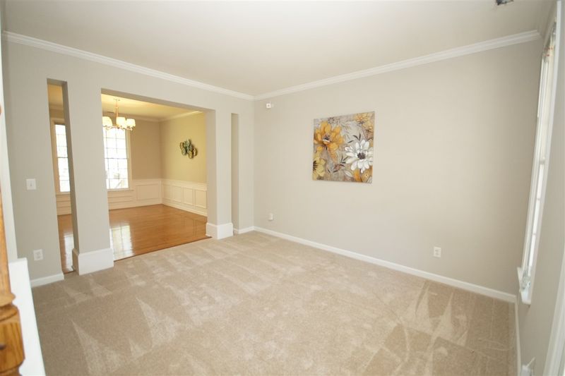 708 Continental Dr, Durham, NC 27712
