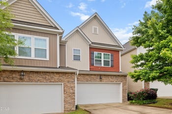 708 Ennis Creek Ln, Cary, NC 27513