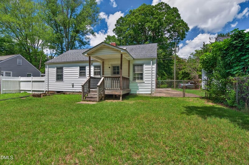 708 Hamilton Rd, Raleigh, NC 27604