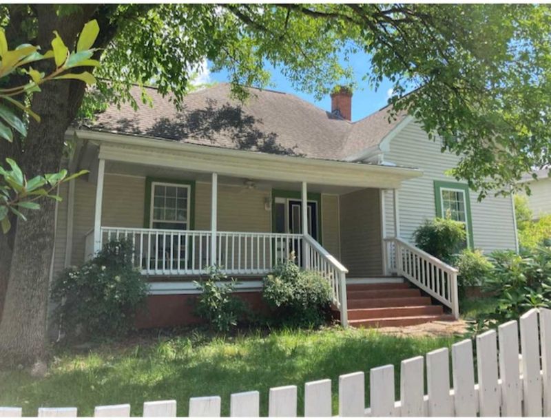 708 Holloway St, Durham, NC 27701