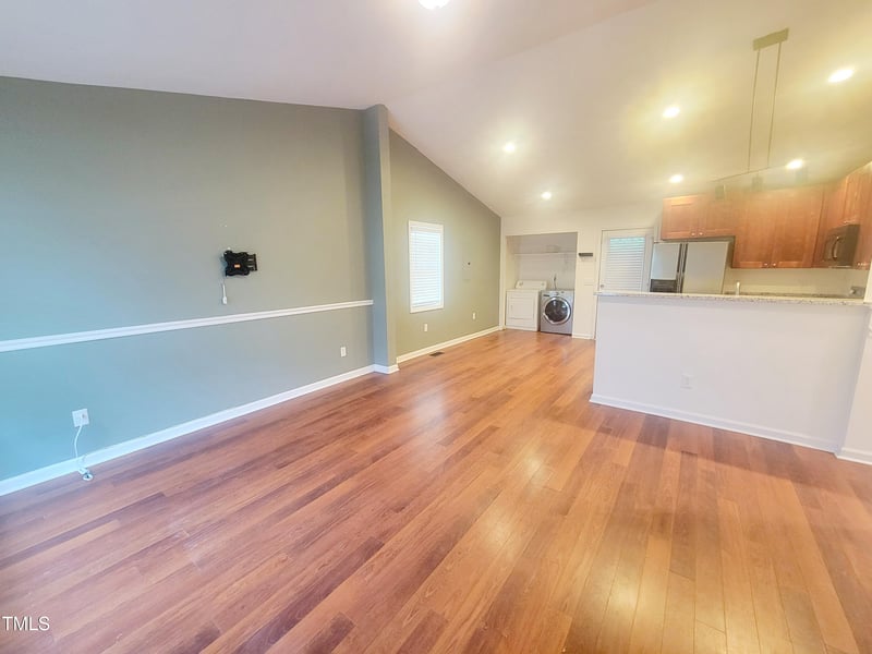 708 Ileagnes Rd, Raleigh, NC 27603