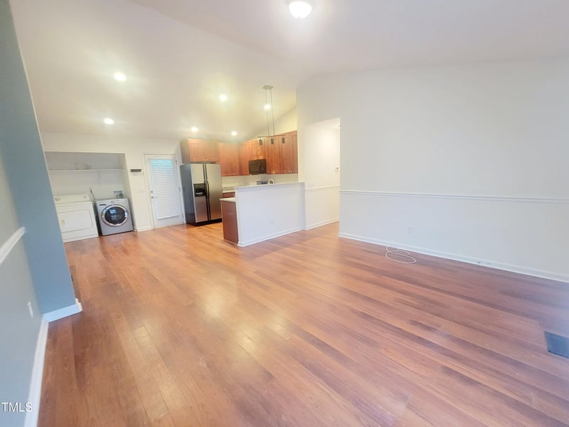708 Ileagnes Rd, Raleigh, NC 27603