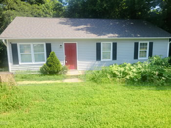 708 Ileagnes Rd, Raleigh, NC 27603