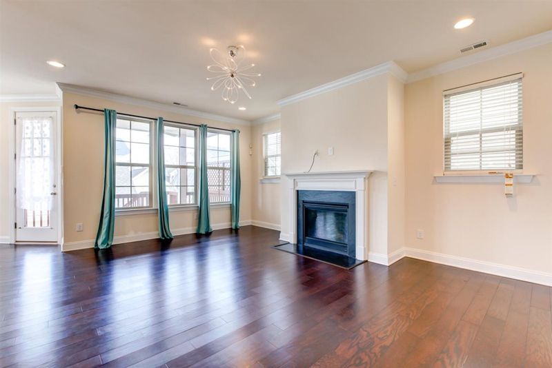 708 Mountain Pine Dr, Cary, NC 27519