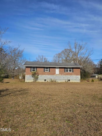708 Nc 210 , Smithfield, NC 27577