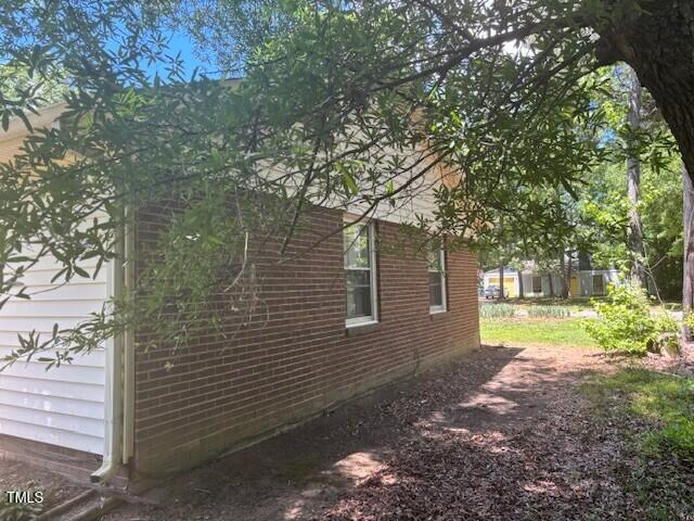 708 Old Barn Ave, Durham, NC 27704