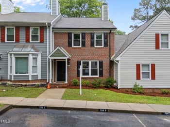 708 Powell Dr, Raleigh, NC 27606