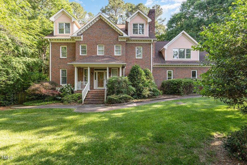708 Presnell Ct, Raleigh, NC 27615