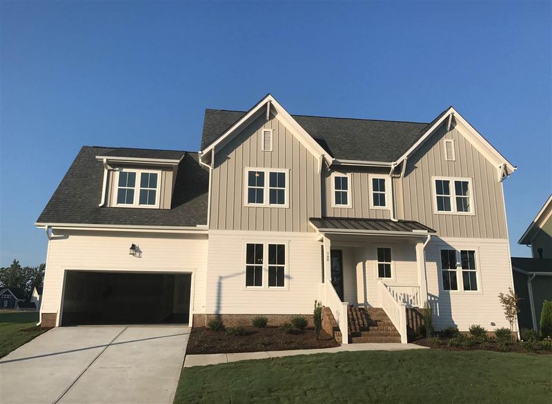708 Rambling Oaks Ln, Holly Springs, NC 27540