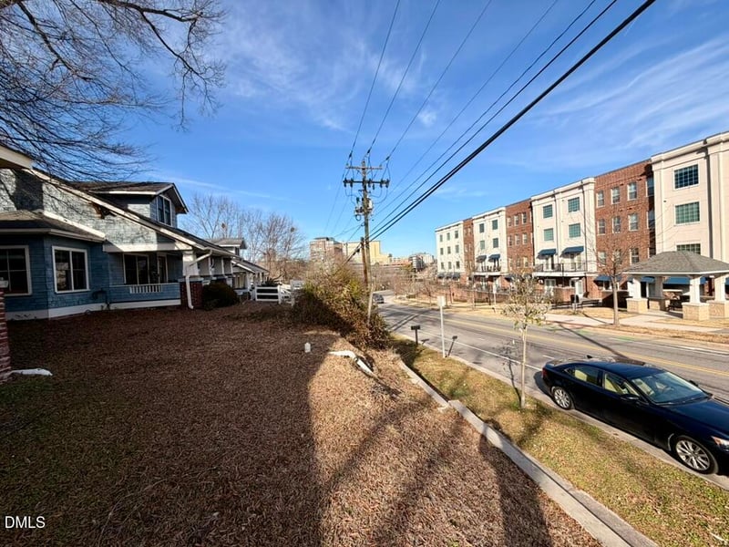 708 Roxboro St, Durham, NC 27707