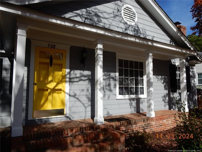 708 Rush Rd, Fayetteville, NC 28305