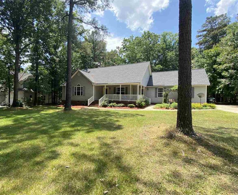 708 Southwick Ave, Clayton, NC 27527