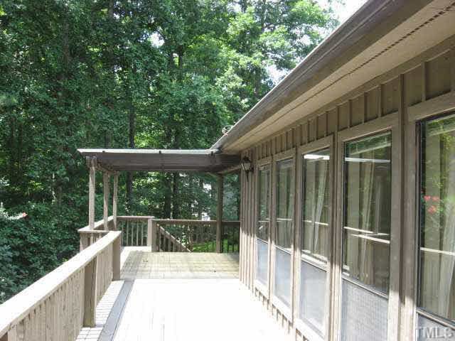 708 Van Thomas Dr, Raleigh, NC 27615