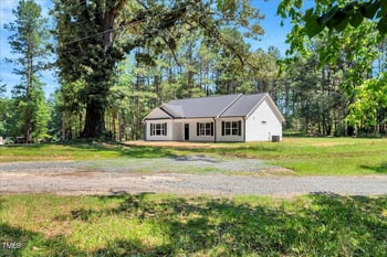 7082 Cornwall Rd, Oxford, NC 27565
