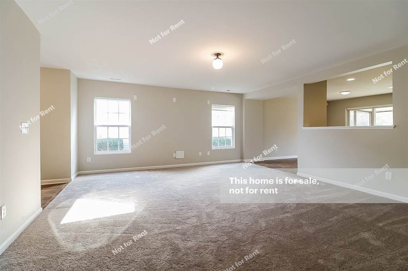 709 Averasboro Dr, Clayton, NC 27520