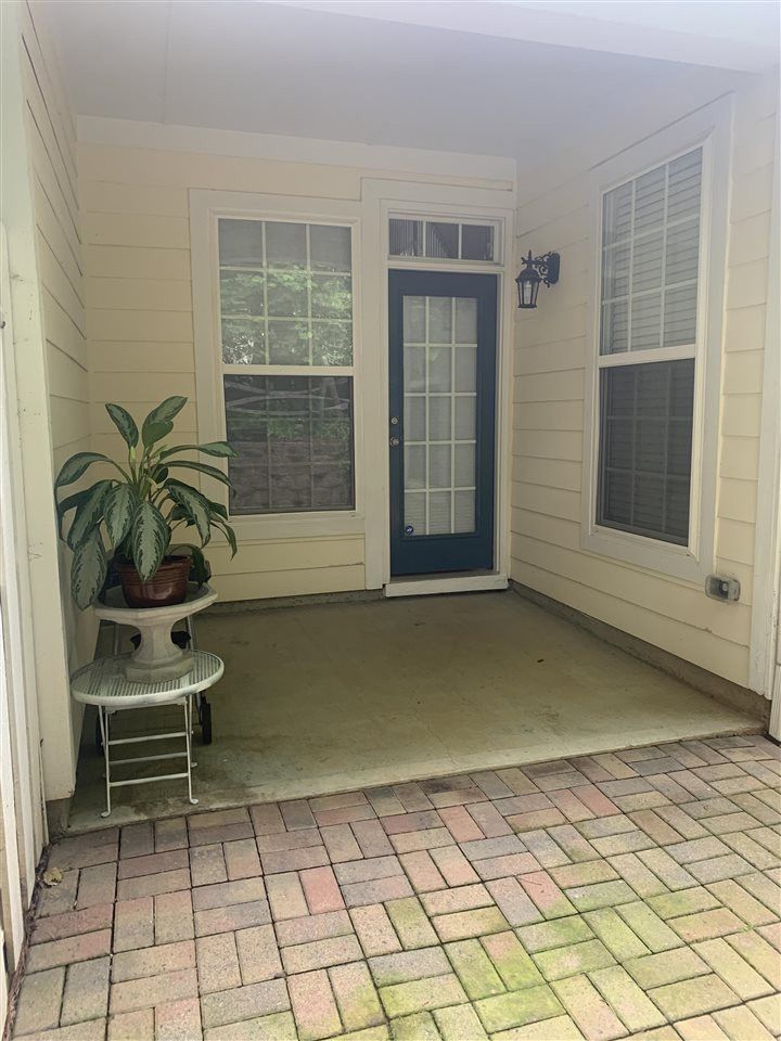 709 Bartlett Cir, Hillsborough, NC 27278