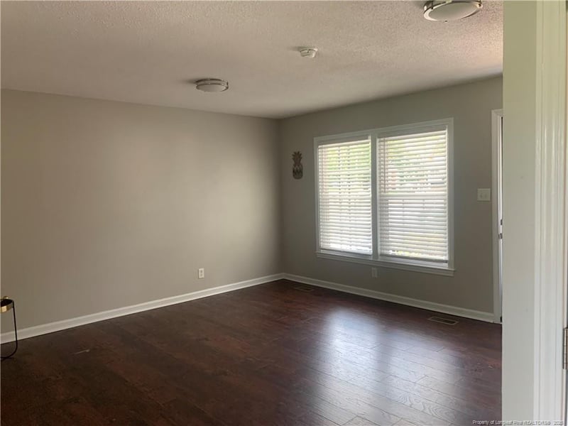 709 Bluestone Ln, Fayetteville, NC 28311