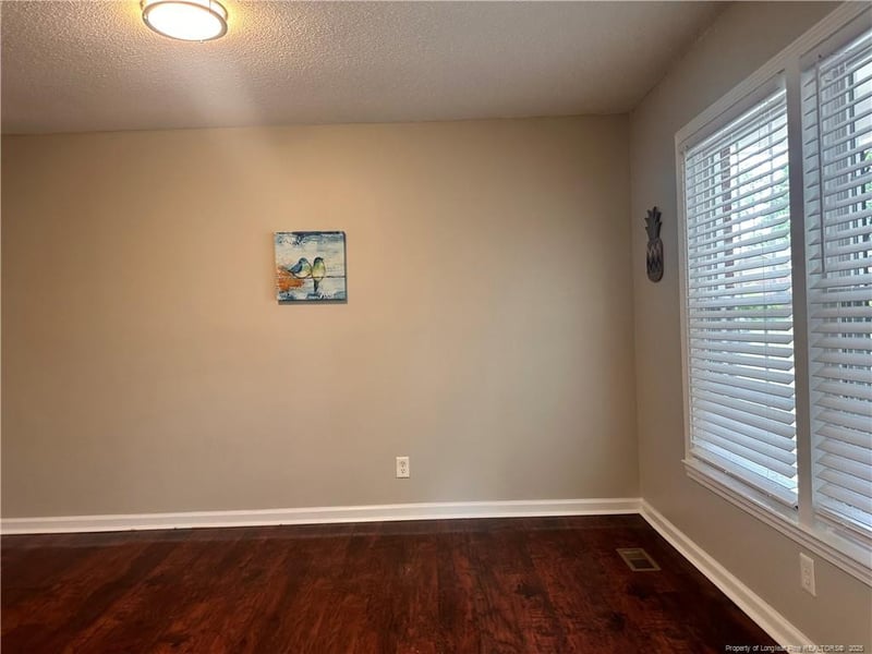 709 Bluestone Ln, Fayetteville, NC 28311