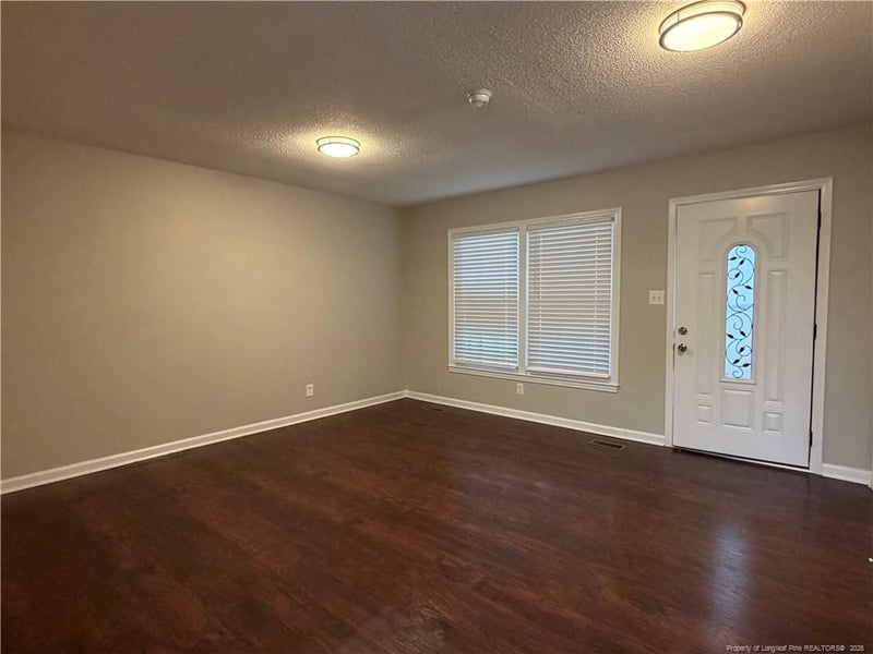 709 Bluestone Ln, Fayetteville, NC 28311