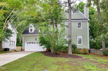709 Bonhurst Dr, Holly Springs, NC 27540