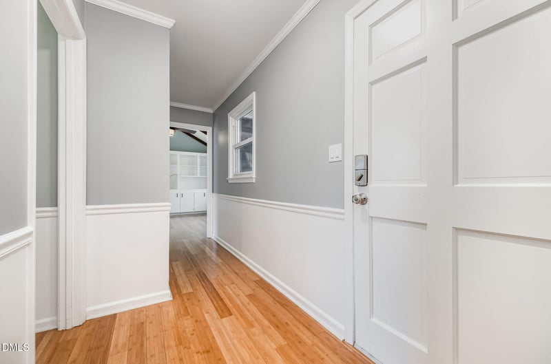 709 Brent Rd, Raleigh, NC 27606