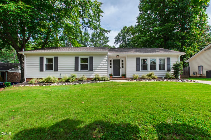 709 Dawnwood Ct, Raleigh, NC 27609