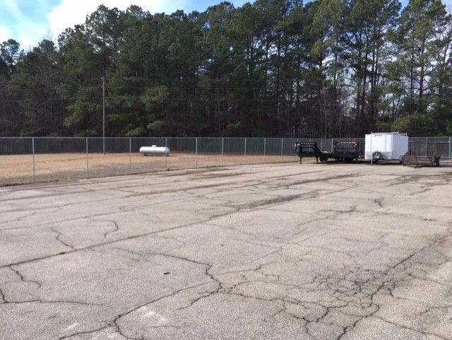 709 W Gannon Ave, Zebulon, NC 27597