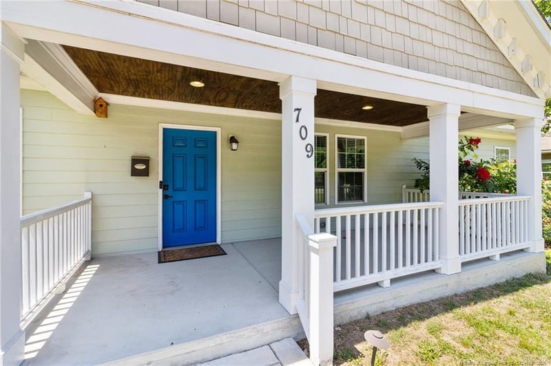 709 Hawkins Ave, Sanford, NC 27330