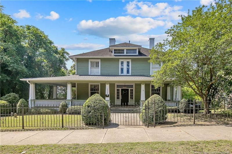 709 Hay St, Fayetteville, NC 28301