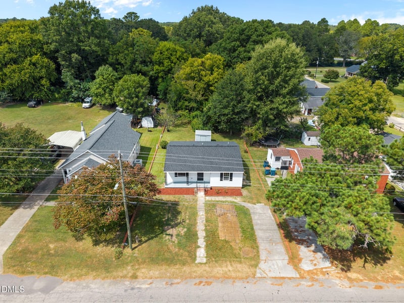 709 Johnson St, Dunn, NC 28334