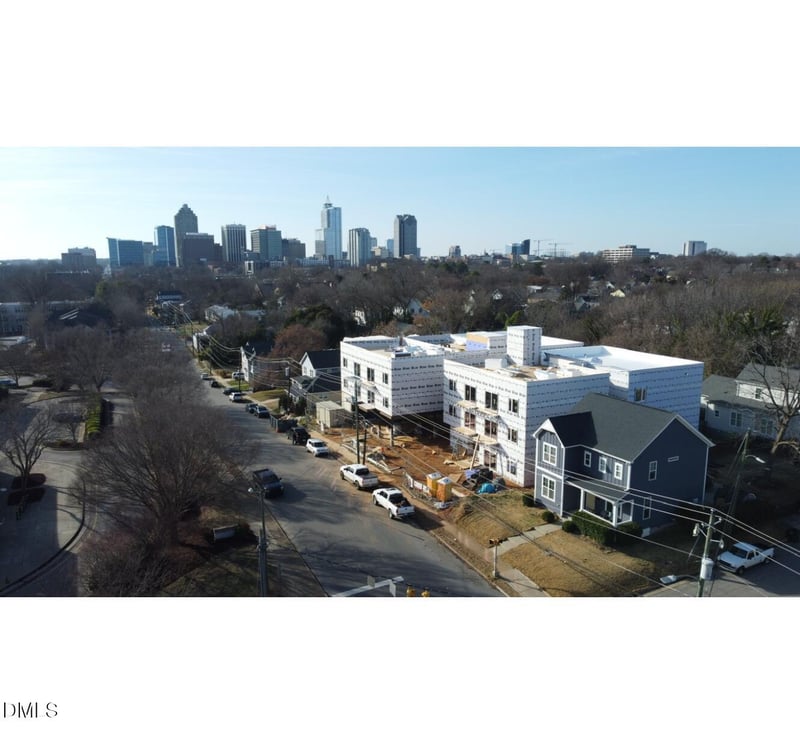 709 Lenoir St #100, Raleigh, NC 27601