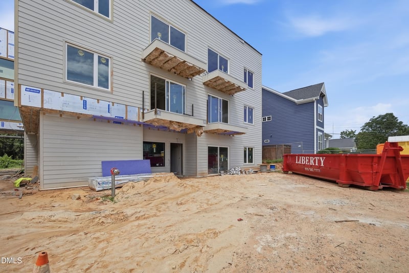 709 E Lenoir St #101, Raleigh, NC 27601