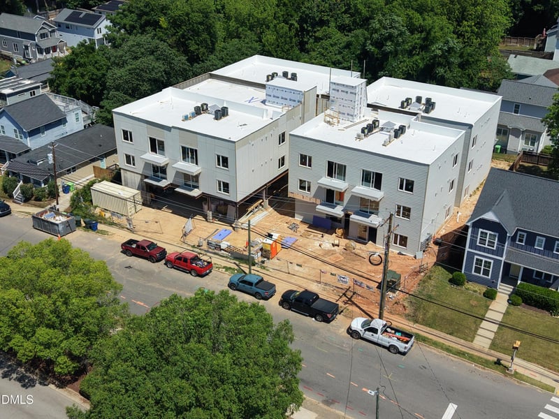 709 Lenoir St #304, Raleigh, NC 27601