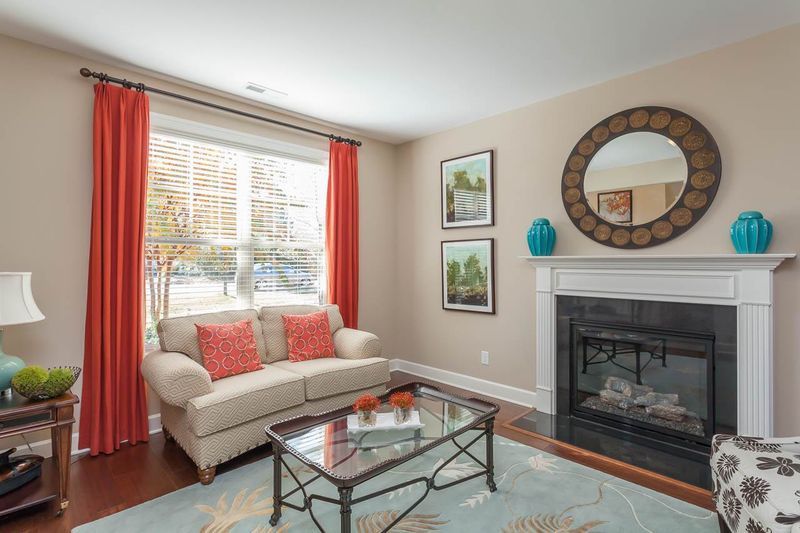 709 Liberty Cliff Dr, Cary, NC 27519