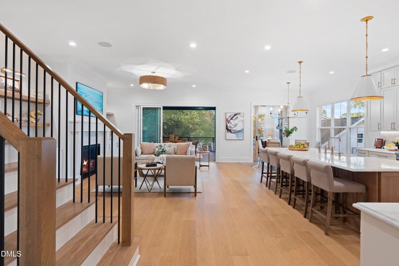 709 Mills St, Raleigh, NC 27608