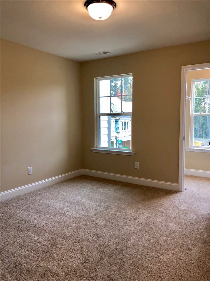 709 Newlyn Dr #17, Raleigh, NC 27606