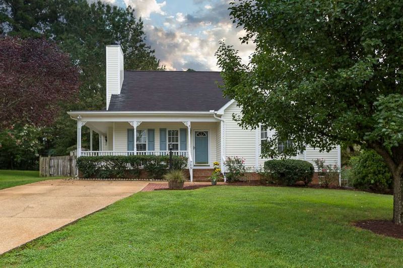 709 Sarratt Ridge Ct, Wake Forest, NC 27587