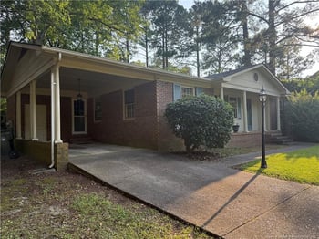 709 Shopton Ct, Fayetteville, NC 28303